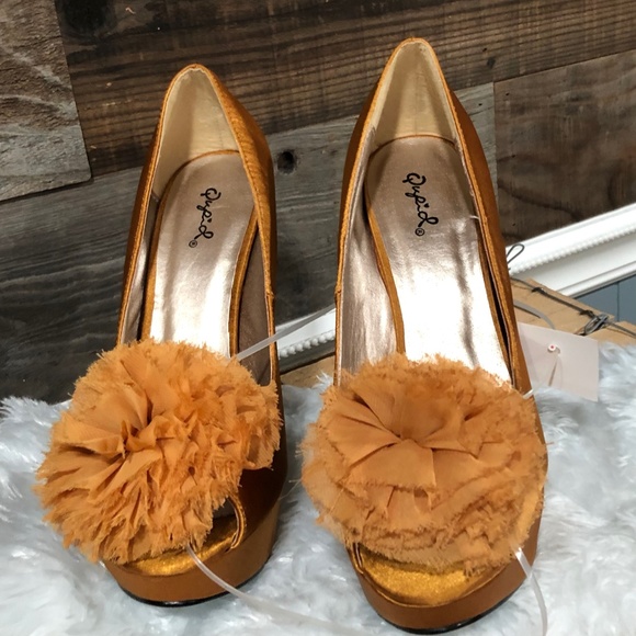 Brown Gold Mustard Colored Open Toe High Heel Dress Shoe - Picture 2 of 5